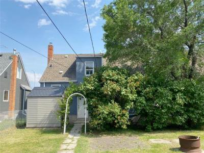 730 HENDERSON HIGHWAY, Winnipeg, Manitoba R2K 2K3, Canada