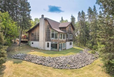 40 LAKEVIEW ROAD, Onanole, Manitoba R0J 1N0, Canada