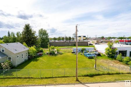 9916 103 STREET, Morinville, 阿尔伯塔 T8R 1E6, 加拿大