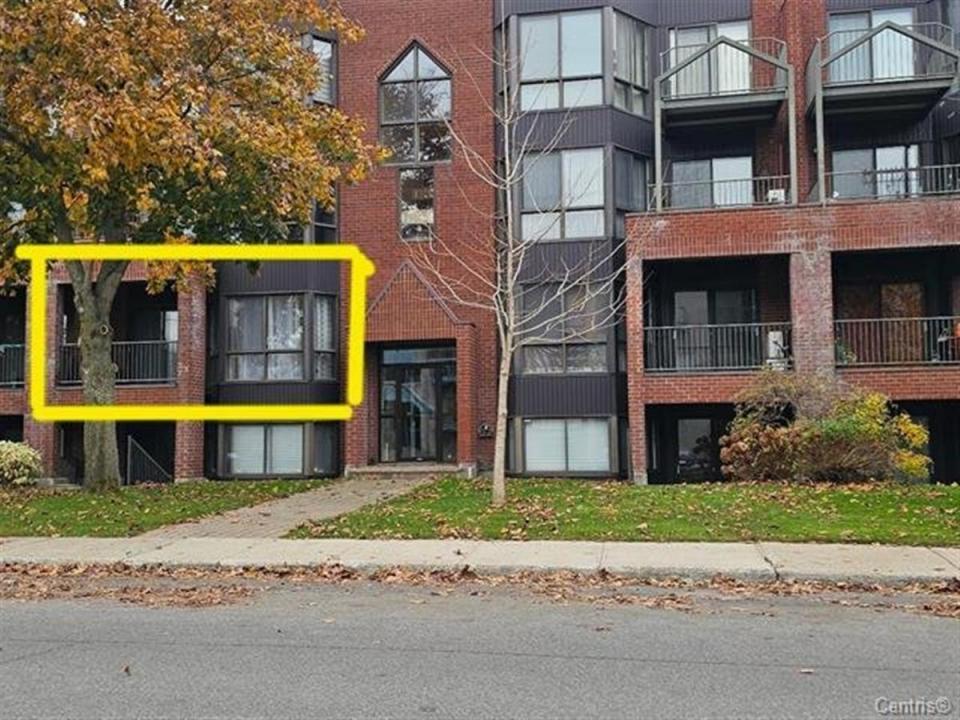 11756 Rue Pavillon, Montréal (Pierrefonds-Roxboro), Quebec H8Y 2Y5, Canada