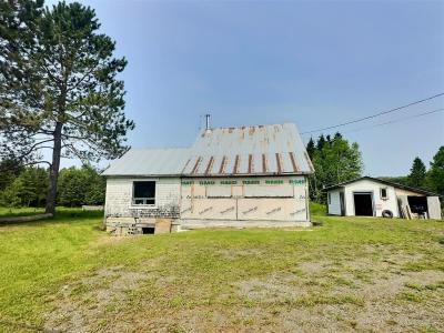 190  Route 232, Saint-Eusèbe, Quebec G0L 2Y0, CANADÁ