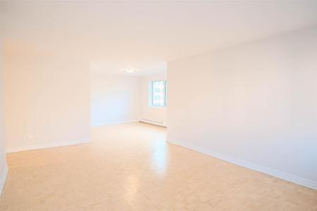 3450 Rue Drummond, Montréal (Ville-Marie), Quebec H3G 1Y2, CANADÁ
