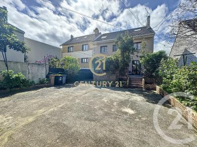 Neuilly Plaisance, Île-de-France 93360, アキタン