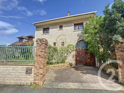 Neuilly Plaisance, Île-de-France 93360, アキタン