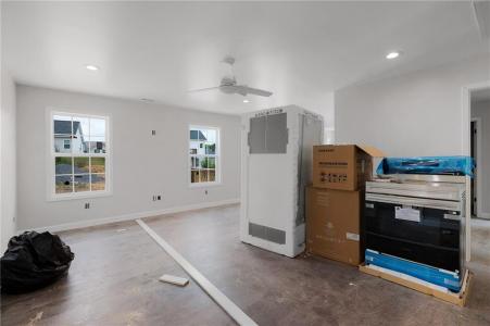 373 Lakecrest Circle SW, Calhoun, Georgia 30701, USA