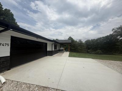 7475 E LOST WOODS LN, CENTRALIA, מיזורי 65240, ארצות הברית של אמריקה
