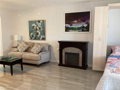 7701 Starkey Rd. #704, Seminole, Florida 33777, Estados Unidos