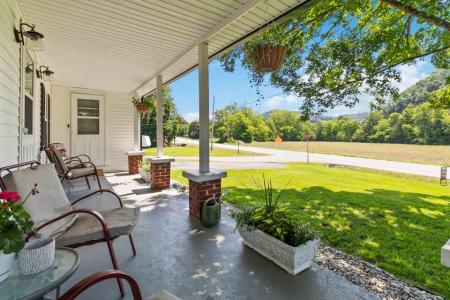 6002 Edmonton Rd, Columbia, Kentucky 42728, USA