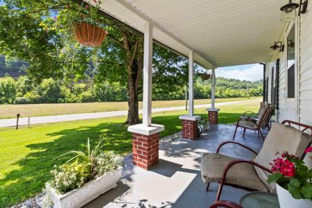 6002 Edmonton Rd, Columbia, Kentucky 42728, Estados Unidos