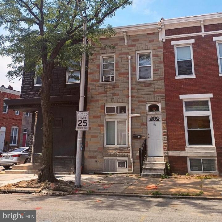 916 S Carey St, BALTIMORE, מרילנד 21223, ארצות הברית של אמריקה