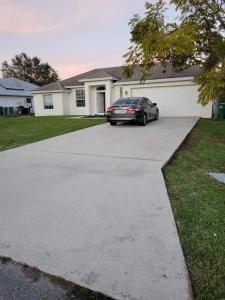 1701 SW Victor Lane SW, Port St Lucie, Florida 34984, USA