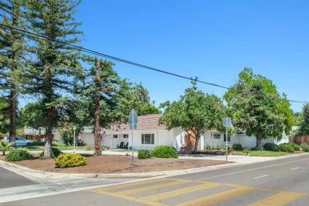 5610 N Arthur Avenue, Fresno, California 93711, Stati Uniti