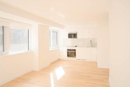 3460  Rue Peel, Montréal (Ville-Marie), Quebec H2Y 2W7, Canadá