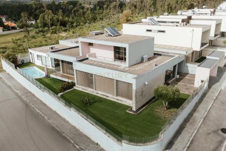 Santa Maria Da Feira, Aveiro 4520-159, Bồ Đào Nha