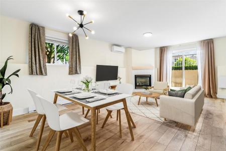71 Av. Brown, Vaudreuil-Dorion, Quebec J7V 9S1, Kanada