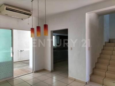 Rey Juan Carlos 370,, Villa De Álvarez, Колима 28979, Мексика