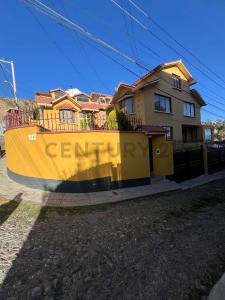 Calle Pando #2, Casa Norponiente, Zona Achumani 2, La Paz, La Paz 00001, Bolivia