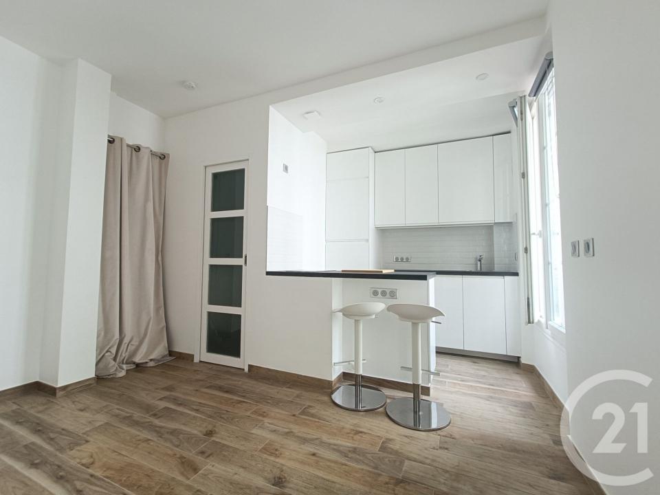 Paris, Île-de-France 75018, França
