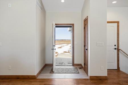 1047 West Plains Rd, Cheyenne, Wyoming 82009