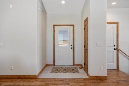 1047 West Plains Rd, Cheyenne, Wyoming 82009, USA