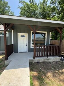 501 W Tenth Street, Hearne, Texas 77859, USA