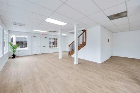 16537 Bellflower Boulevard Unit A, Bellflower, Kalifornien 90706, USA