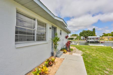 1045 Apollo Beach Blvd # B, Apollo Beach, Florida 33572