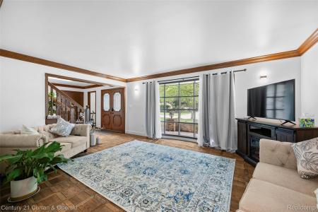 29801 Deer Run, Farmington Hills, Michigan 48331, USA