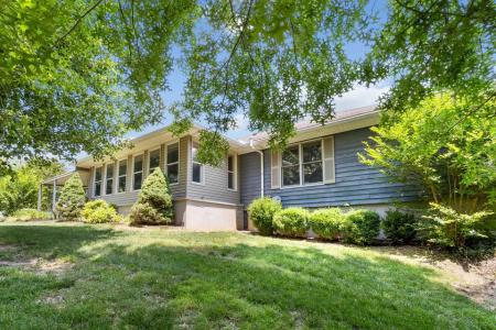 21 Vicky St, Nancy, Kentucky 42544, USA