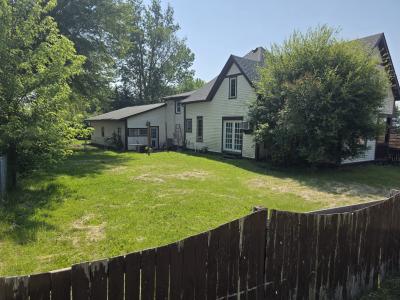 630 10th Ave. , Baldwin, Wisconsin 54002