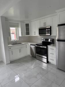 4933 Hollywood Blvd # 105, Hollywood, 佛罗里达州 33021, 美国