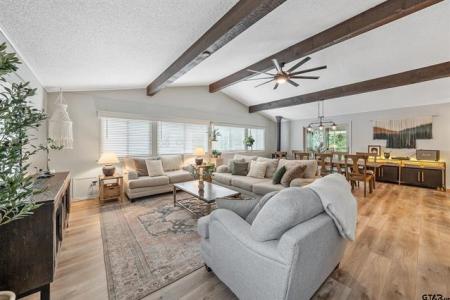 279 Peaceful Valley Trail, Holly Lake Ranch, Texas 75765