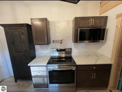 2948 E Michigan Highway, Roscommon, Michigan 48653, Amerika Birleşik Devletleri