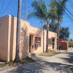 8995 Victoria Ave, South Gate, California 90280, USA