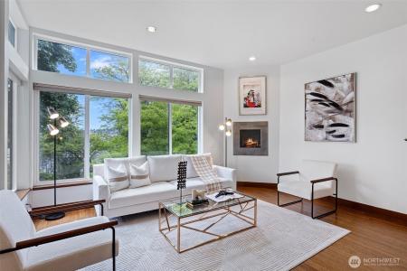 566 Mcgraw Street, Seattle, Washington 98109