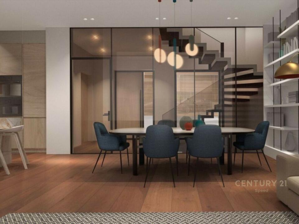 Farkë e vogël, Tirana, Albanien