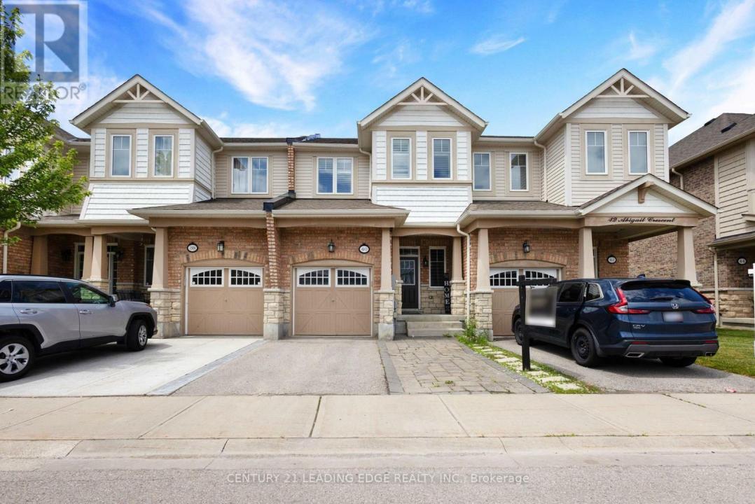 40 ABIGAIL CRESCENT, Caledon, Ontario L7C 4C7, Canada