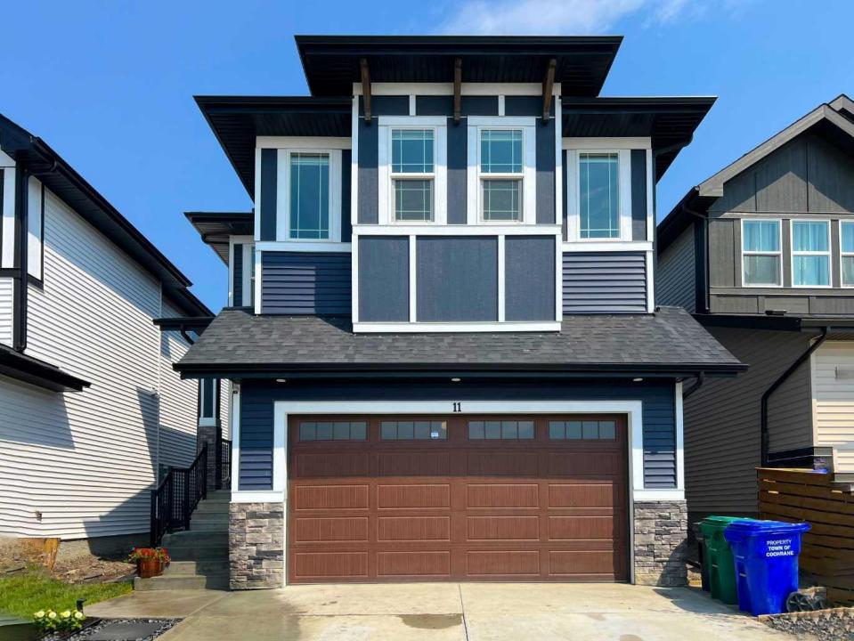 11 HERITAGE CIRCLE, Cochrane, アルバータ T4C 3G9, カナダ