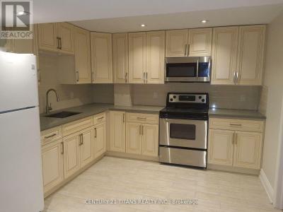 44 ASHBURY BOULEVARD, Ajax (south East), Ontario L1Z 1L3, Canada