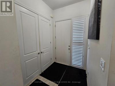 54 PETER HOGG COURT, Whitby, Ontario L1P 0N2, Canadá