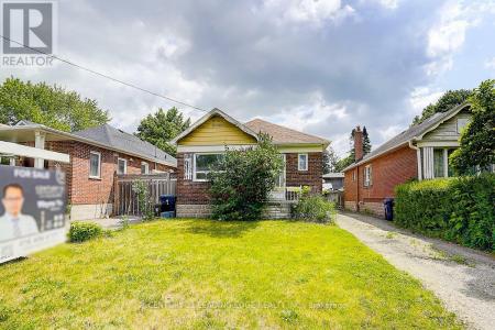 1173 ISLINGTON AVENUE EAST, Toronto (stonegate-queensway), Ontario M8Z 4S8, Canada