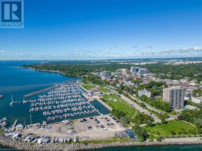 2185 MARINE DRIVE, Oakville (br Bronte), Ontario L6L 5L6, Canada