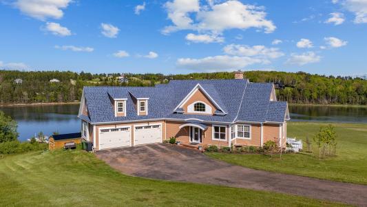 47 CALM WATER COURT, North Granville, Prince Edward Island C0A 1N0, Canada