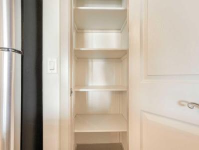 9939 109 NW, Edmonton, Alberta T5K 1H6, Canada