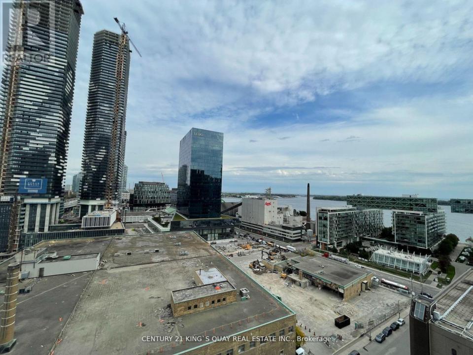 28 FREELAND STREET, Toronto (waterfront Communities), Ontario M5E 0E3, Canada