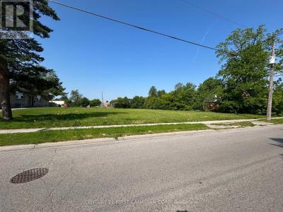 225 GREENWOOD AVENUE, London South (south D), Ontario N6J 3G5, Canada