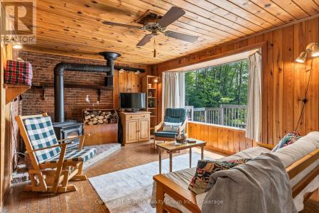 1147 COMFORT DRIVE, Highlands East (glamorgan), Ontario K0M 1R0, Canada