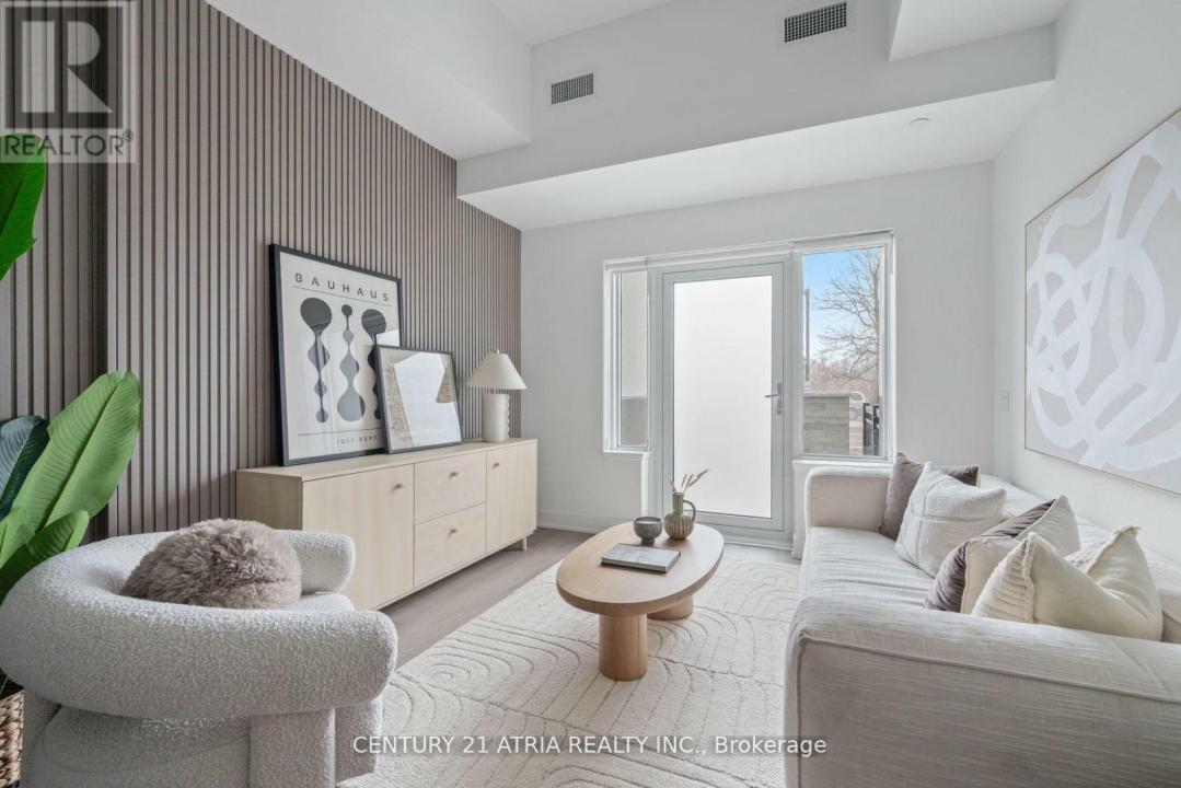 8 CEDARLAND DRIVE, Markham (unionville), Ontario L6G 0H4, Kanada