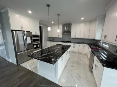 319 BENSON COURT, Amherstburg, أونتاريو N9V 0G7, كندا 