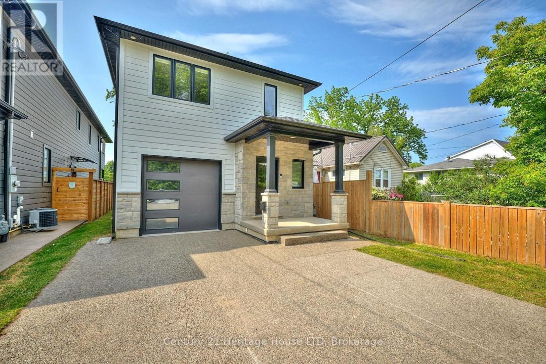 61.5B JARROW ROAD, St. Catharines (lakeshore), Ontario L2M 1B7, Canada